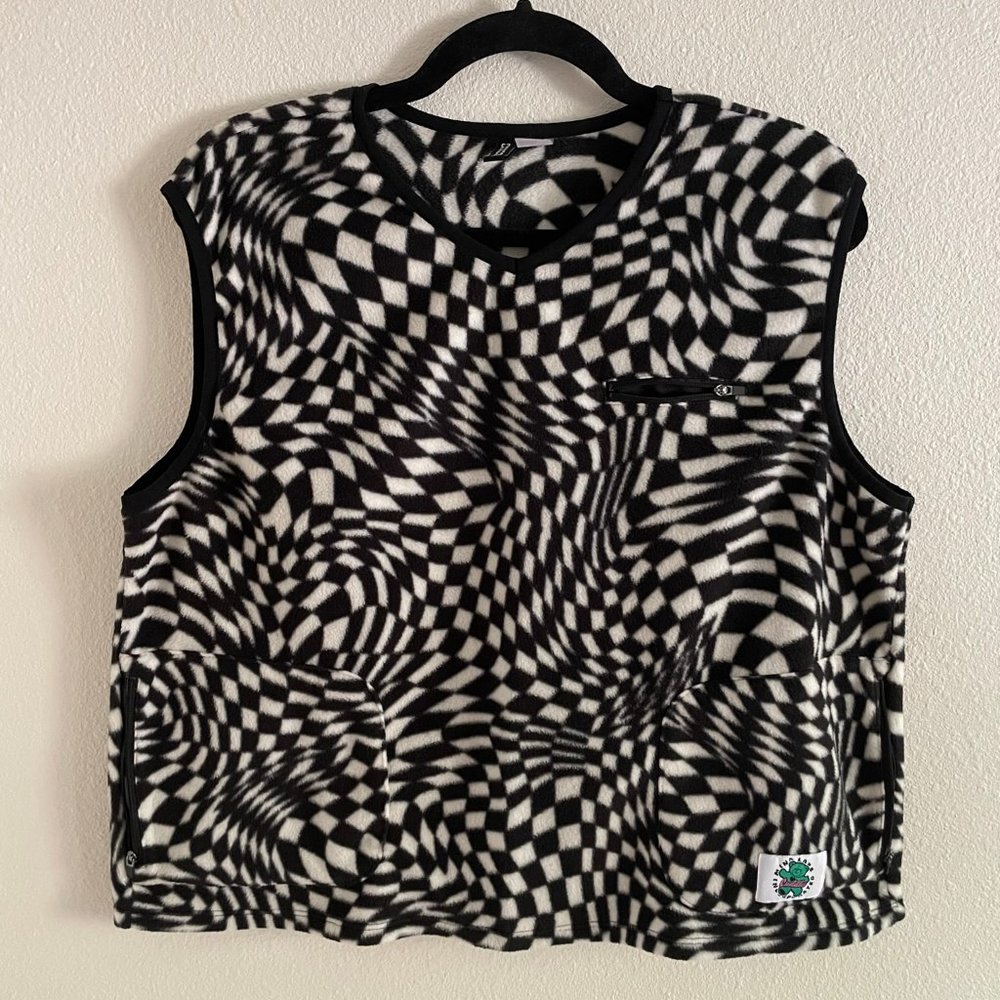 H&M Trippy Pattern Fleece Vest